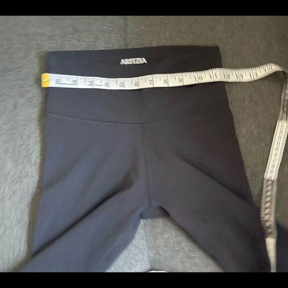 aritzia black high rise leggings size small - Picture 3 of 6